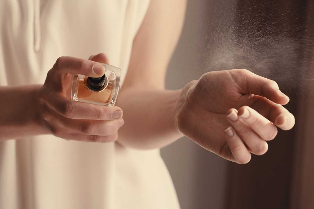Как да изберем правилния парфюм Версаче - тест